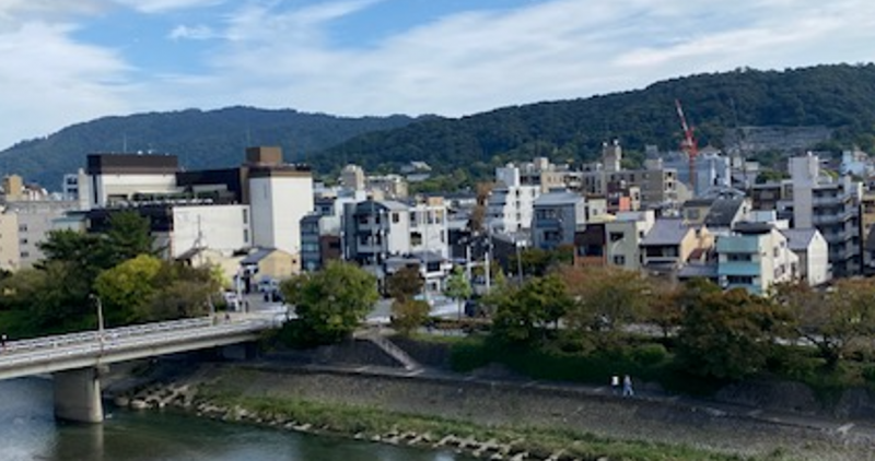 大文字山（如意が岳）から東大谷山を臨む